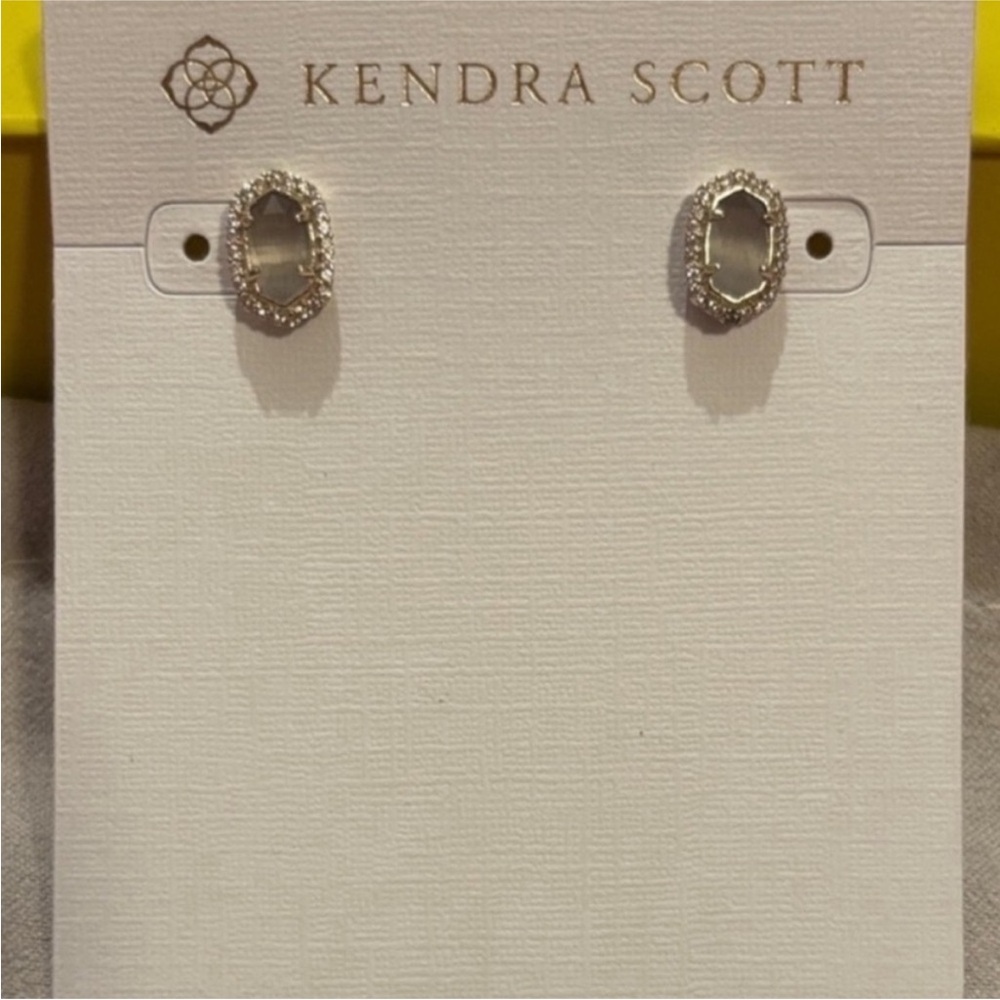 ✨SOLD✨ Kendra Scott Cade Earrings Slate Cat’s Eye Gold